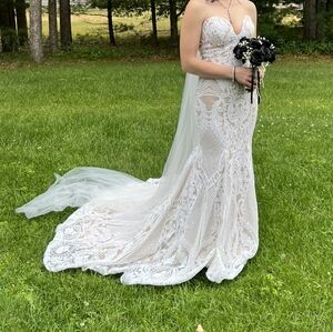 White Lace Mermaid Wedding Dress with Train